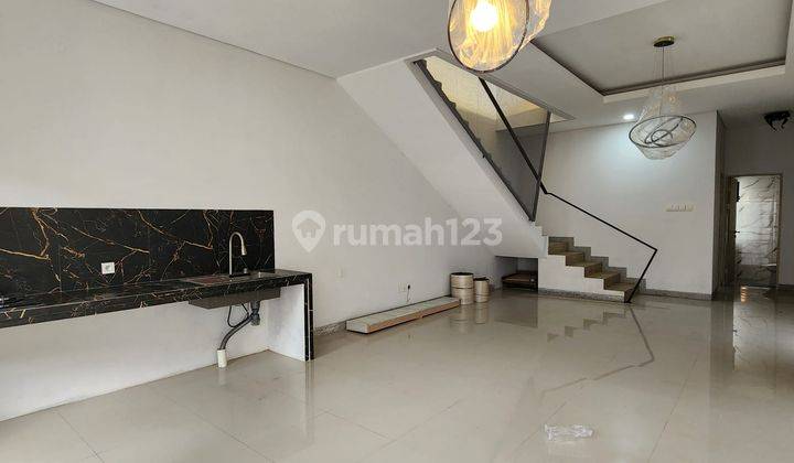 Design Minimalis Modern Rumah Pondok Hijau Bandung Utara Dijual  1