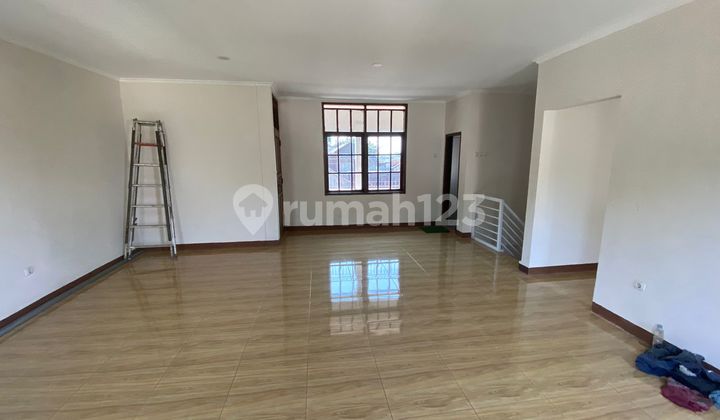 Sewa Ruko,ruang Usaha,kantor,rumah Surya Sumantri Pasteur Bandung  1