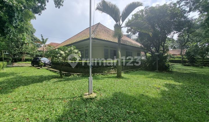 Rumah Dago Heritage C , dekat Boromeus Jual cepat. Lebakgede Coblong kota Bandung  1