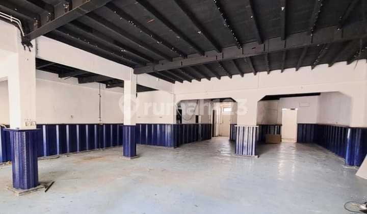 Ruang Usaha Buahbatu 2 Arah Dekat Griya Turangga Bandung , Area Ramai Kuliner & Kampus