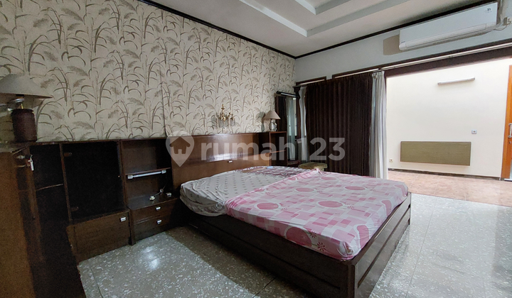 Rumah Setrasari Raya Dekat Universitas Telkom UPI Marnat , Furnish garasi luas Furnish Setiabudi Bandung Rumah Setrasari Raya Dekat Universitas Telkom UPI Marnat , Furnish garasi luas Furnish Setiabudi Bandung