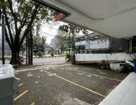 Ruko 2 Lantai BKR Cijagra Pasirluyu Regol Bandung , parkir luas Hadap Utara  2