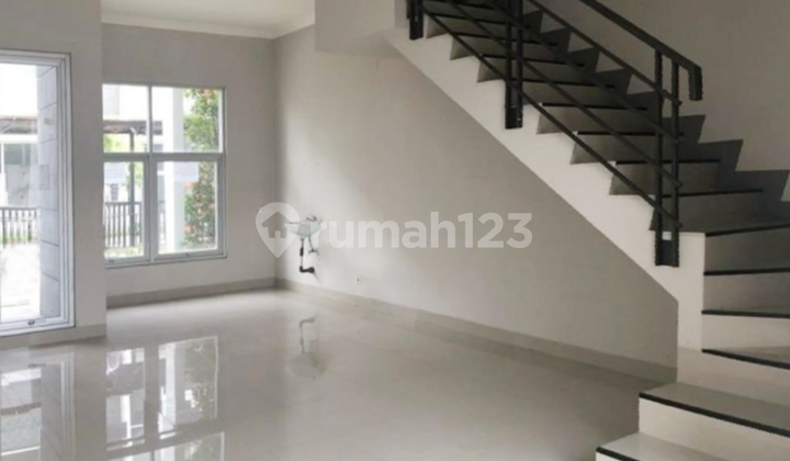 For Sale or Rent House Dbali Pasteur Bandung SHM, Northwest Facing 2