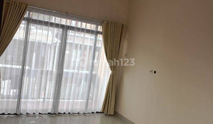 2 Lantai Rumah Dijual Dalam Komplek Pesona Bali City View Ciwaruga Bandung  2