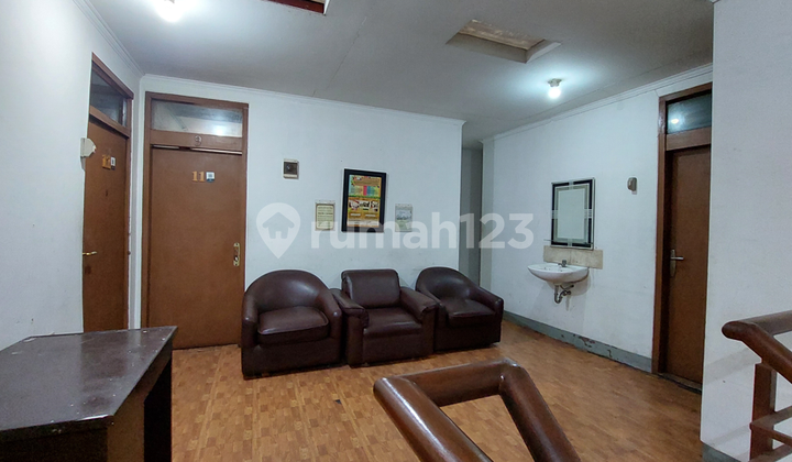 RUANG USAHA JL SURYA SUMANTRI SUKAJADI PASTEUR BANDUNG , MURAH STRATEGIS DEKAT KAMPUS 