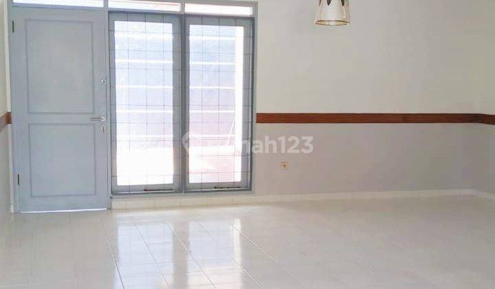 Rumah Minimalis Pondok Hijau Gegerkalong Setiabudi Bandung  2