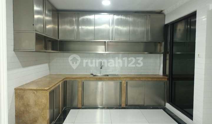 Rumah Leuwi Panjang Bojongloa Kidul 2 Lantai SHM Bangunan Kokoh 2