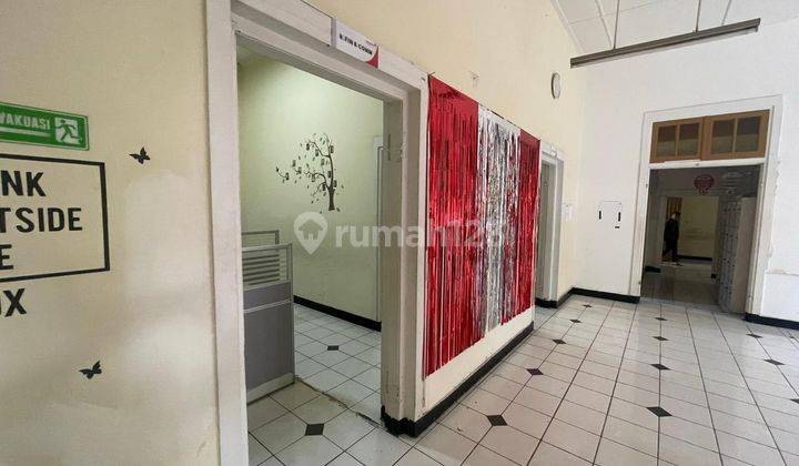 Rumah Bangunan Belanda Sayap Pasirkaliki Bandung Area Bisnis , Cocok Buat Kantor  2