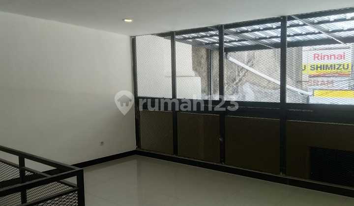 Disewa Ruko Kiri Kanan Depan Toko Aktif Daerah Ramai di Banceuy