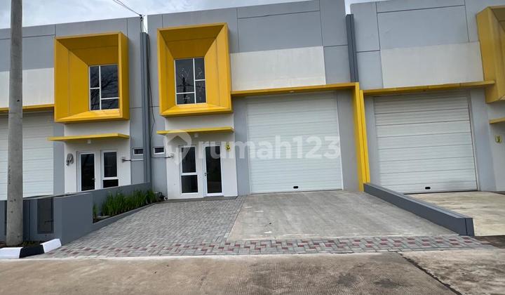 Harga Ter Murah dan Bagus, 5 Menit Dari Tol Padaleunyi, Area Industri. Komplek Pergudangan di Padalarang Tersersih dan Teraman. One Gate System Harga Ter Murah dan Bagus, 5 Menit Dari Tol Padaleunyi, Area Industri. Komplek Pergudangan di Padalarang Tersersih dan Teraman. One Gate System