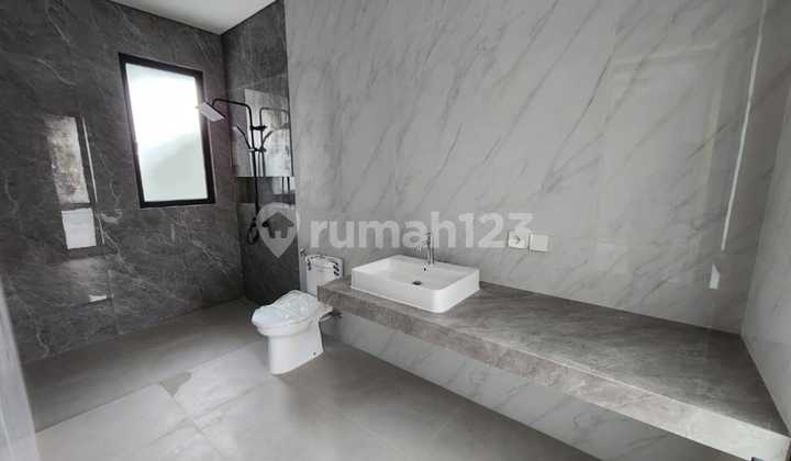 For Sale Lux Minimalist House Ready to Occupy in Straduta Grande 2