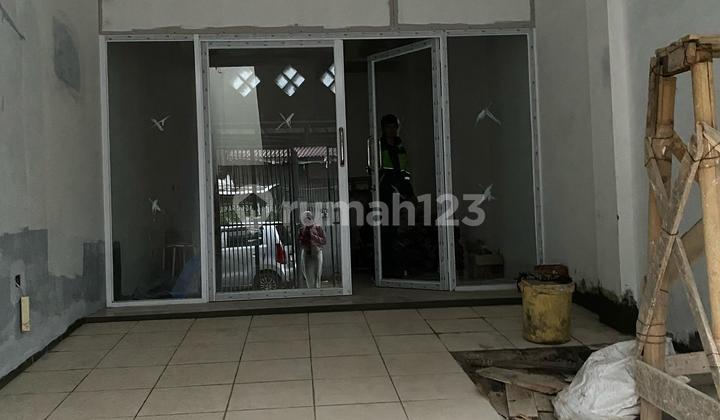 For Sale Ready-to-Use Shop House on Jl Peta, Negotiable Until Done 2