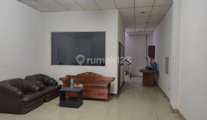 Dijual Ruko Lokasi Strategis di Jl Mekar Utama Mainroad 1