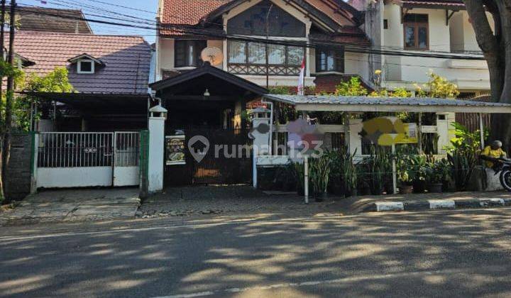 Dijual Rumah Lama Terawat di Jl Raya Perintis Sarijadi 1