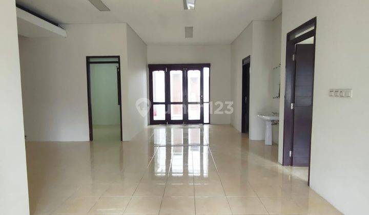 Dijual Rumah Murah Nyaman Siap Huni di Singgasana  1