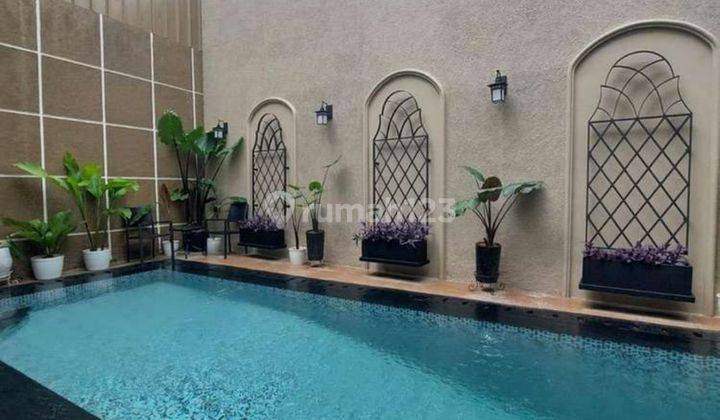 Rumah mewah with Private Pool Best Area Pejaten  1