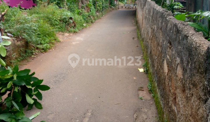 Rumah secondary strategis dekat jalan raya utama  11