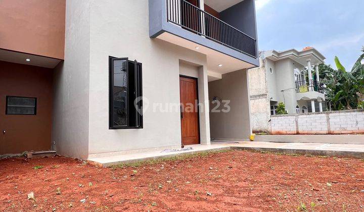 Rumah berkonsep modern dalam cluster best area jagakarsa 2