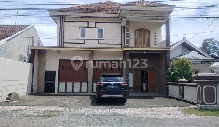 Rumah Mewah Lokasi Pinggir Jln Raya Utama Tulungagung 2