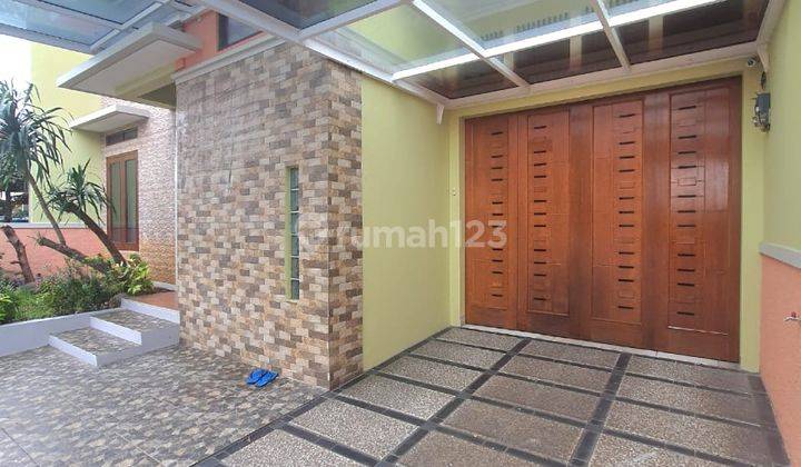 Rumah Mewah dalam Cluster Exclusive Prime Area 2