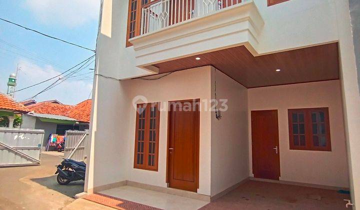 Rumah Manis Lokasi Strategis dalam Cluster