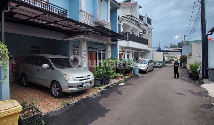 Rumah Tanah Luas Lokasi Strategis Harga Murah 2