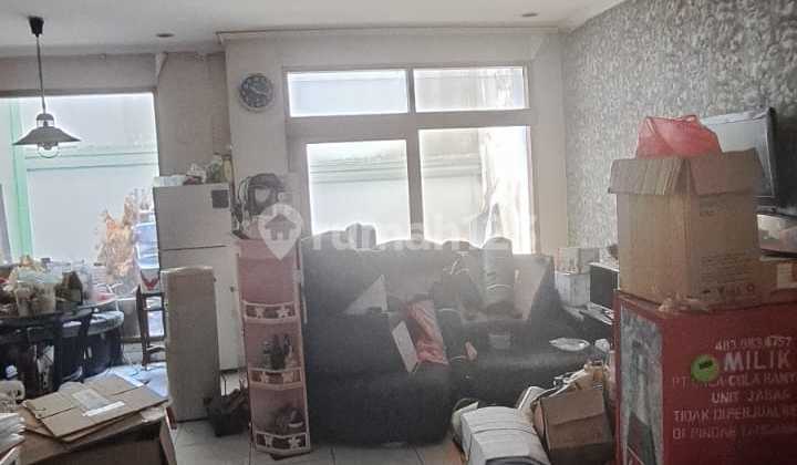 Rumah 2 Lantai Di Taman Sakura Soekarno Hatta 2