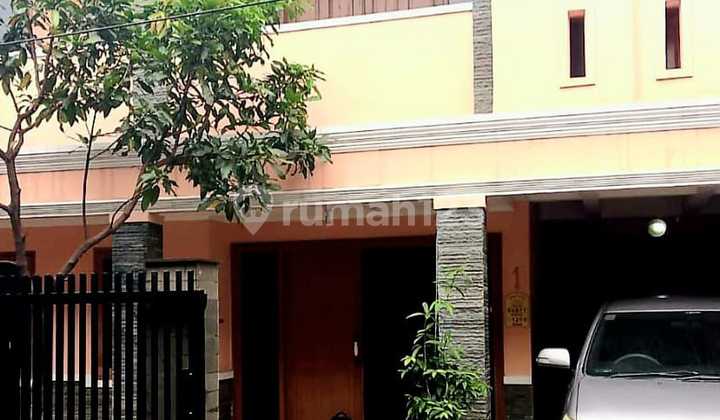 Rumah Strategis di Komp Suryalaya Buah Batu