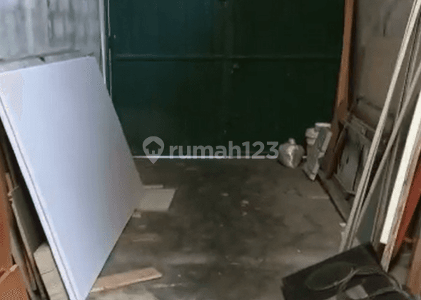 Gudang di Sayap Bkr Bandung, Lokasi Strategis 1