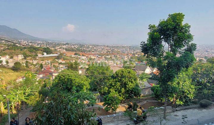 Rumah Villa Mewah View Kota Bandung di Bojongkoneng Atas 2