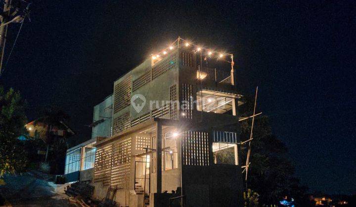 Dijual Villa Cafe Bukit Pakar Timur Bandung 1