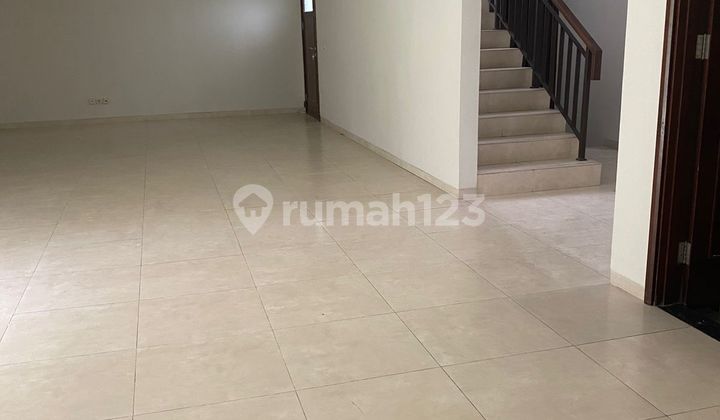 Sewa Rumah Siap Huni Terawat di Bandung Tempo Dulu Kbp 1