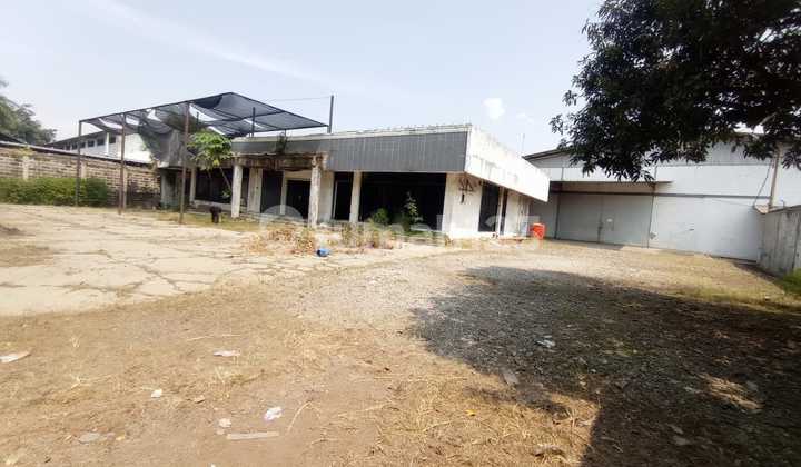 Gudang Sayap Soekarno Hatta, Bebas Banjir, Akses Container 40 Ft