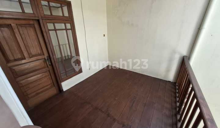 Rumah Nyaman Terawat di Antapani Bandung 2