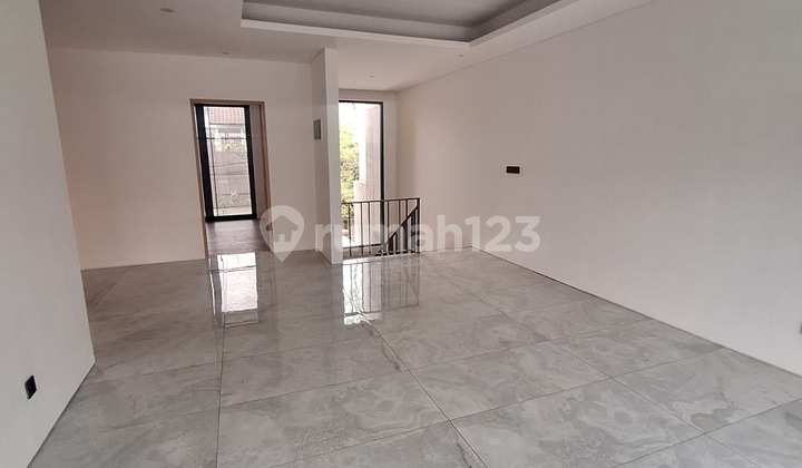 Rumah Terawat dan Siap Huni di Mekarwangi Bandung 2