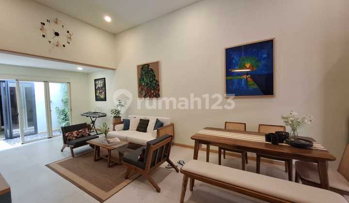 Rumah Compact & Homey Kota Baru Parahyangan