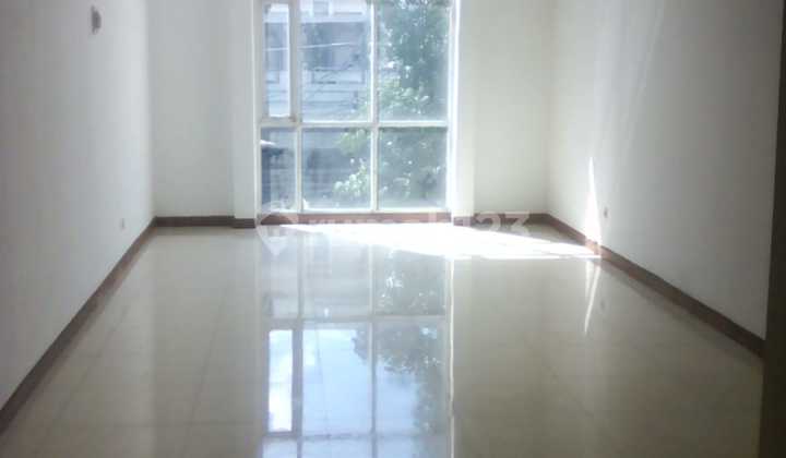 Dijual Ruko 3 Lantai di Raya Kopo Caringin Dijual Ruko 3 Lantai di Raya Kopo Caringin