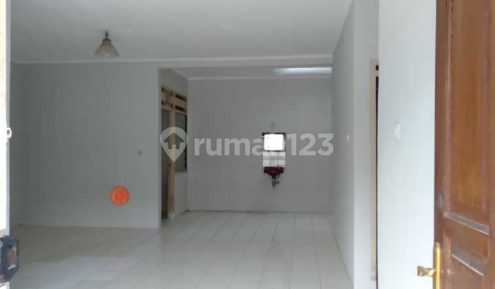 Rumah Siap Huni 1 Lantai Belakang Sumber Sari, Bandung Rumah Siap Huni 1 Lantai Belakang Sumber Sari, Bandung