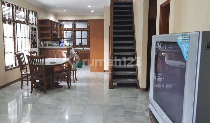 Rumah Luas Mainroad Gurame Karapitan