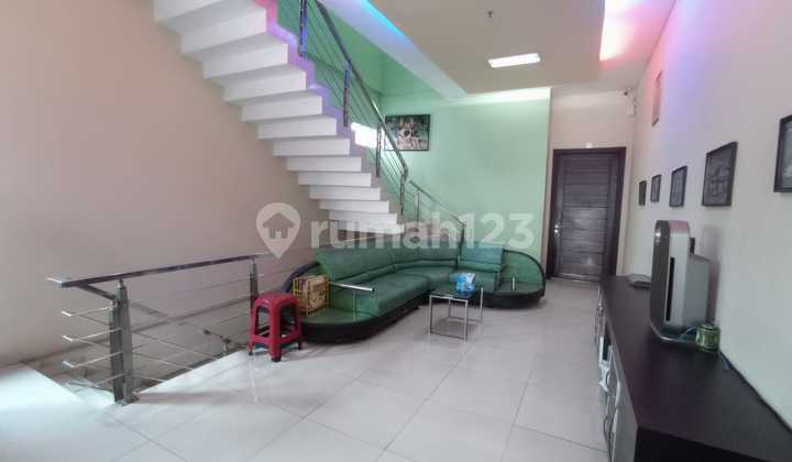 Business Space / Moch Toha Building Bandung Business Space / Moch Toha Building Bandung