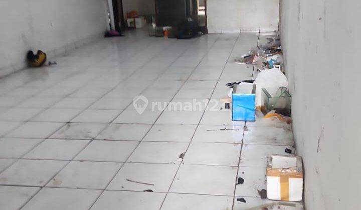 Disewakan Ruko Ruang Usaha 3 Lantai di Jamika Kota Bandung 2