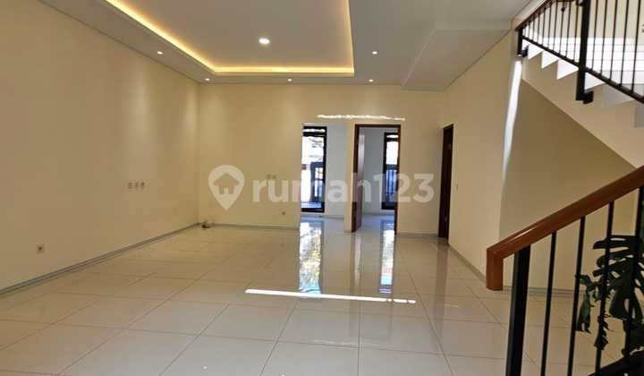 Rumah Baru 2 Lantai Minimalis Di Turangga3-2