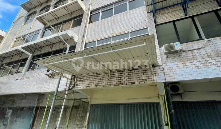 For Sale: Shop House in Sinar Galaxy Shopping Complex Bubutan, Near Turi Market. 2