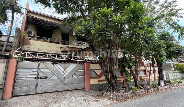 For Rent: Boarding House in City Center, Jl Doho near Raya Darmo For Rent: Boarding House in City Center, Jl Doho near Raya Darmo