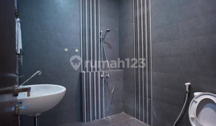 Dijual Rumah Classic Mewah di Margorejo Indah Dekat Jemursari 2