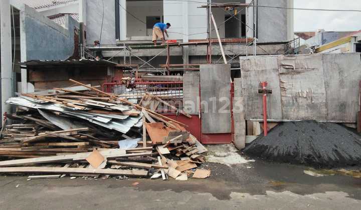 For Sale New House Gress Klampis Semolo Barat Near Galaxy Mall 2