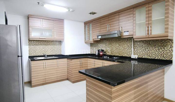 Apartment Gandaria Heights 3br Middle Floor 2