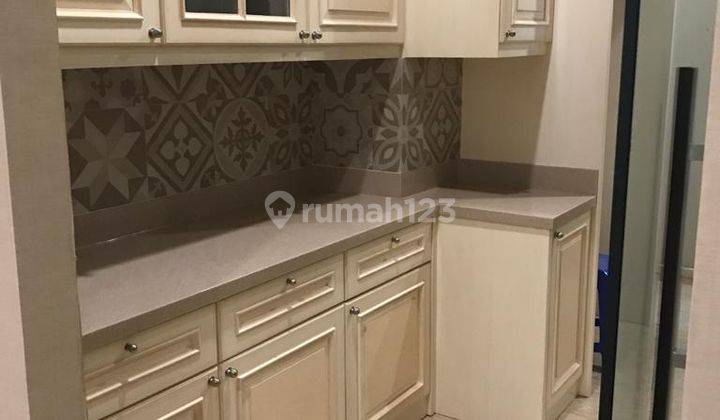 Apartment Senayan Residence 2br Low Floor 8