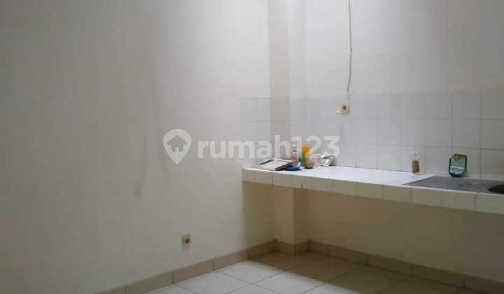 Furnished House in The Savia Housing Complex, Ambon Nusaloka St., BSD City, Ciater Village, Serpong Subdistrict, Tangerang Selatan, Tangerang