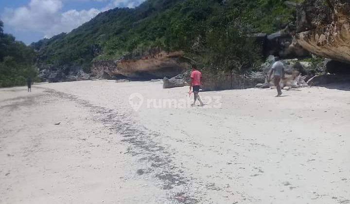 Tanah di Pantai Sumba Timur, Nusa Tenggara Timur., Sumba Timur 2